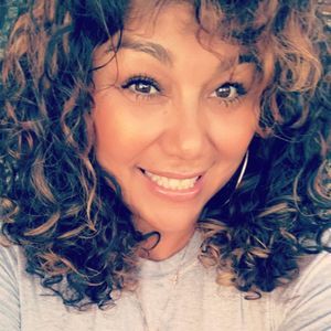 Meet your Posher, Lucy